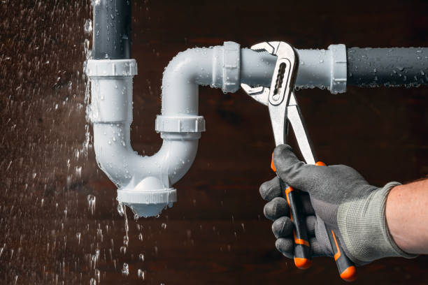 Professional Drain Cleaning technician working in Nelson, NH